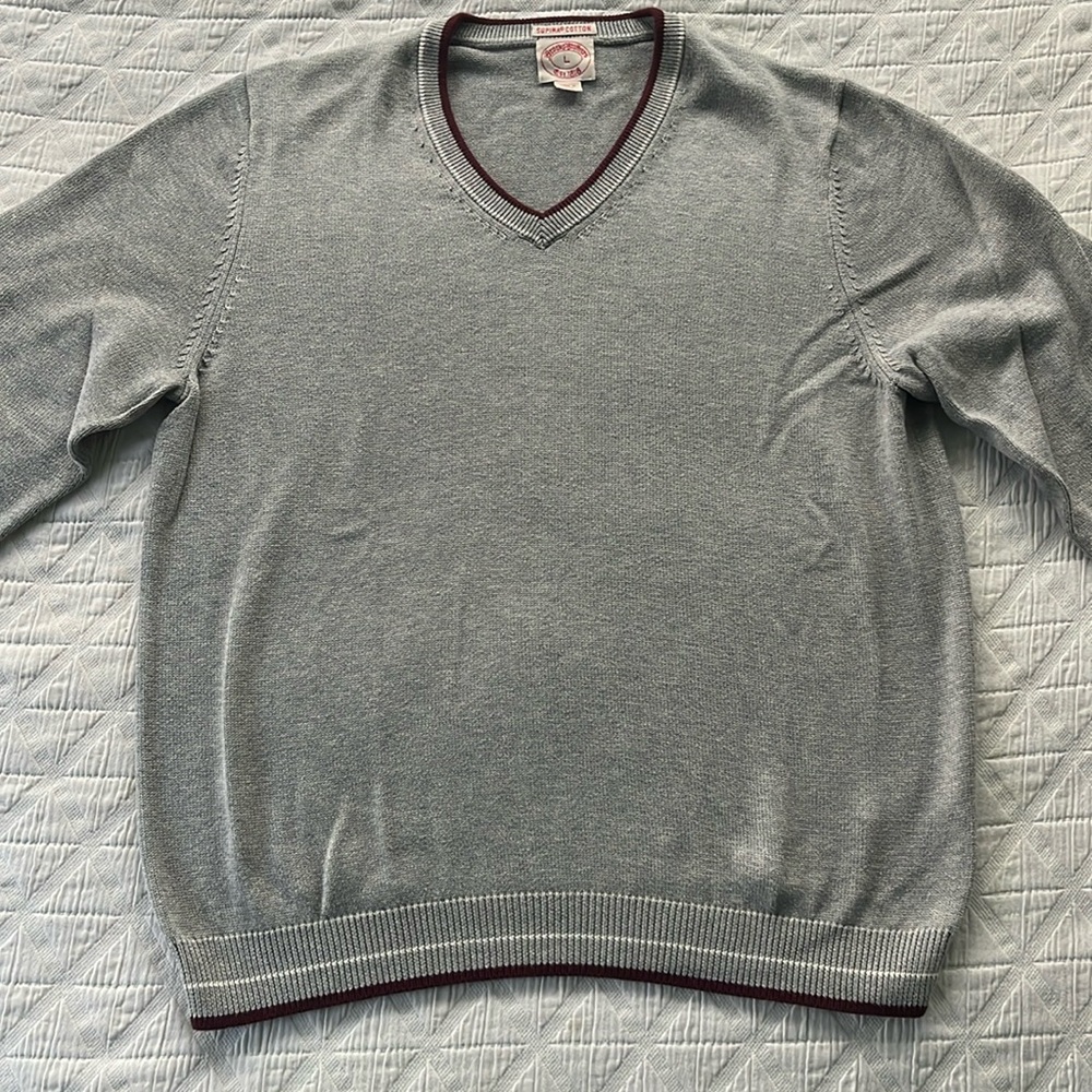 Men’s V-Neck Brooks Brothers Sweater